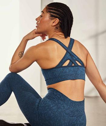 Women's Gymshark Adapt Animal Seamless Sports Bra Navy | NZ_4231UZG