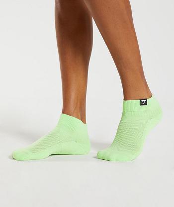Women's Gymshark Woven Tab Sneaker 3pk Socks Green / Pink / Fuchsia | NZ_4911HAP